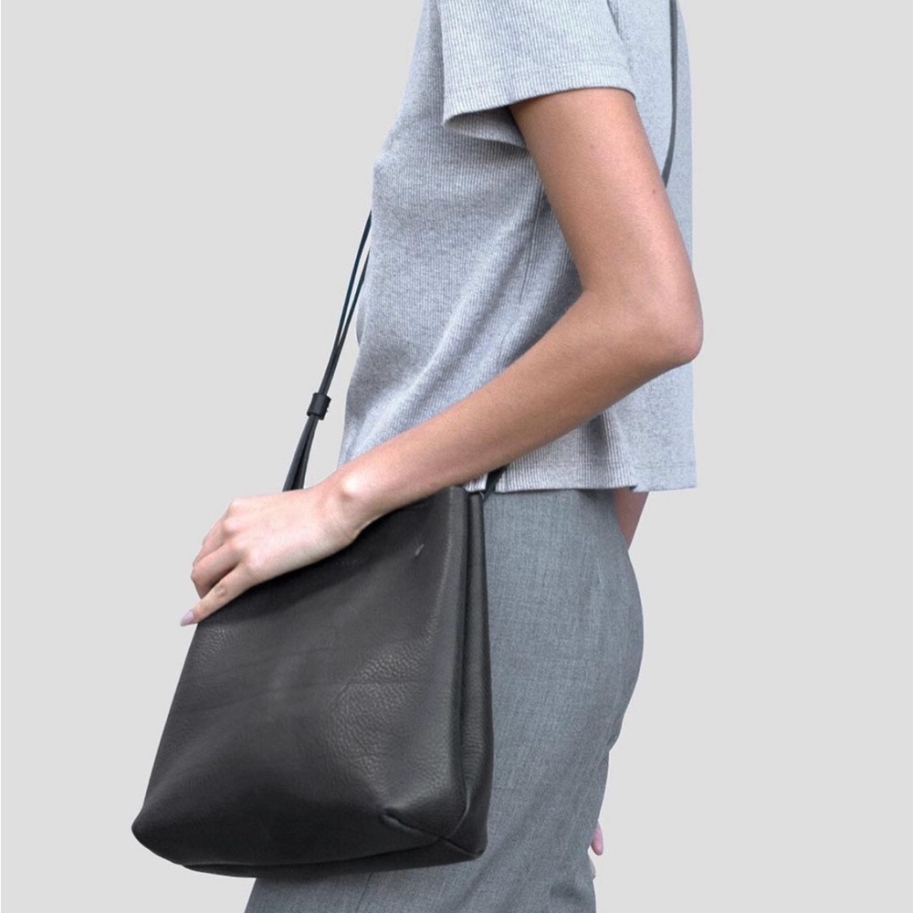 Alfie Douglas Black Leather 2 in 1 Bag